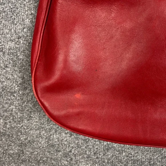 Vintage Coach 9591 Red Leather Hobo Shoulder Bag Purse Gold Hardware - Picture 4 of 10